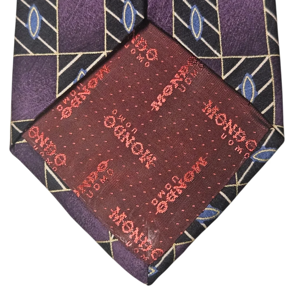 Mondo Uomo 100% Silk Tie Handmade in Italy Purple Geometric Necktie